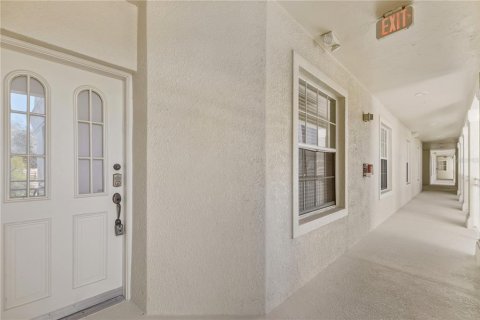 Condo in Venice, Florida, 2 bedrooms  № 2227948 - photo 3