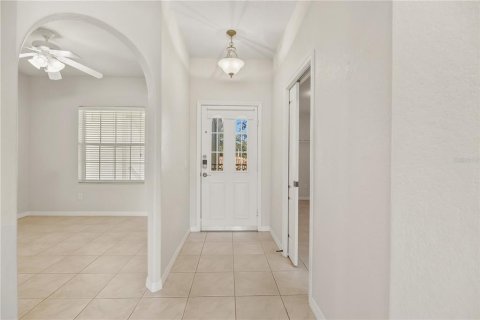Condo in Venice, Florida, 2 bedrooms  № 2227948 - photo 7