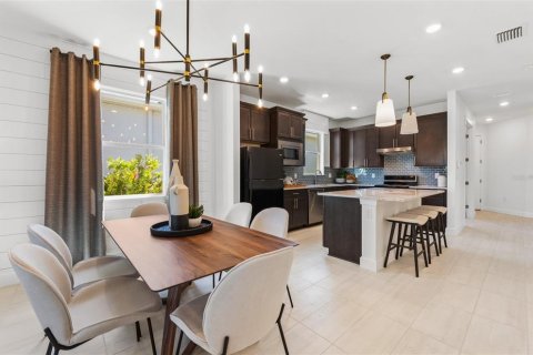 Купить виллу или дом в Энглвуд, Флорида 4 комнаты, 130.53м2, № 2424046 - фото 5