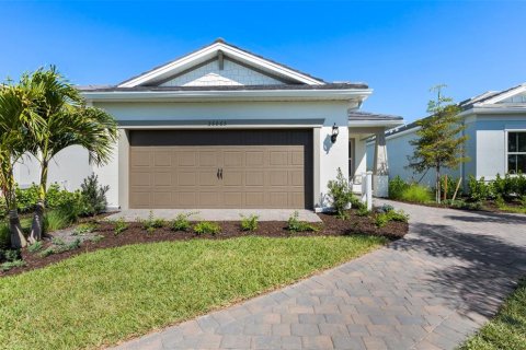 House in Englewood, Florida 2 bedrooms, 130.53 sq.m. № 2424046