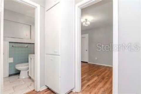 House in Lakeland, Florida 2 bedrooms, 154.96 sq.m. № 1886808 - photo 10
