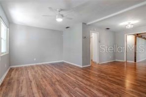 House in Lakeland, Florida 2 bedrooms, 154.96 sq.m. № 1886808 - photo 17