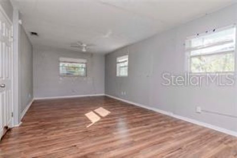 House in Lakeland, Florida 2 bedrooms, 154.96 sq.m. № 1886808 - photo 12