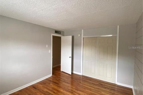 Condo in Orlando, Florida, 1 bedroom  № 1869325 - photo 12