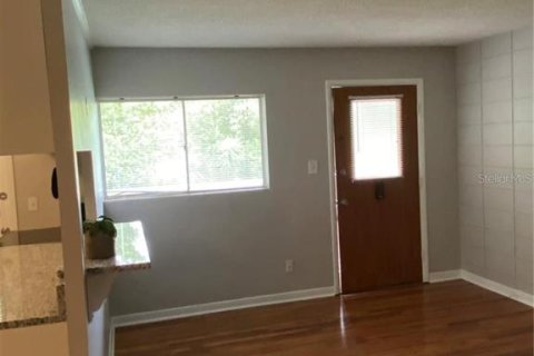 Condo in Orlando, Florida, 1 bedroom  № 1869325 - photo 6