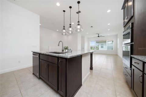 Townhouse in Orlando, Florida 3 bedrooms, 158.68 sq.m. № 1792802 - photo 13