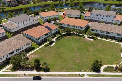 Townhouse in Orlando, Florida 3 bedrooms, 158.68 sq.m. № 1792802 - photo 2
