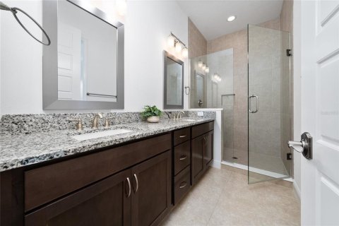 Townhouse in Orlando, Florida 3 bedrooms, 158.68 sq.m. № 1792802 - photo 24