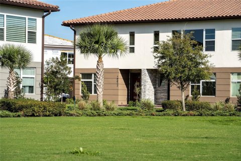 Townhouse in Orlando, Florida 3 bedrooms, 158.68 sq.m. № 1792802 - photo 4