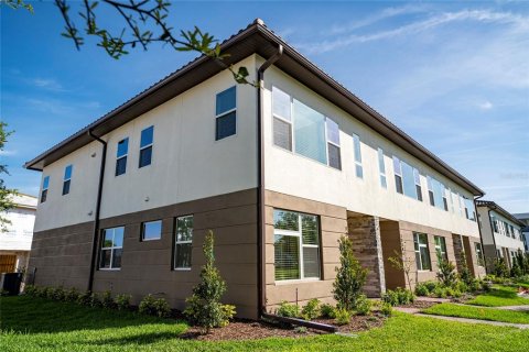 Townhouse in Orlando, Florida 3 bedrooms, 158.68 sq.m. № 1792802 - photo 6