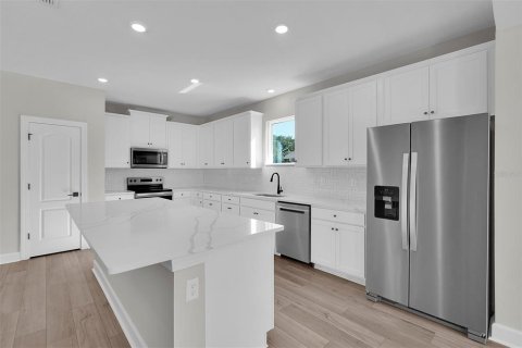Casa en venta en Palm Coast, Florida, 4 dormitorios, 191.66 m2 № 1908183 - foto 8