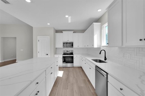 Casa en venta en Palm Coast, Florida, 4 dormitorios, 191.66 m2 № 1908183 - foto 9