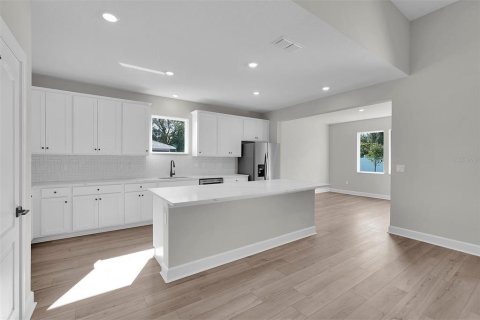 Casa en venta en Palm Coast, Florida, 4 dormitorios, 191.66 m2 № 1908183 - foto 7