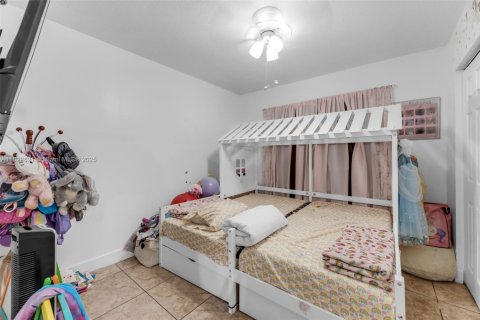 House in Homestead, Florida 3 bedrooms, 146.79 sq.m. № 1786996 - photo 15