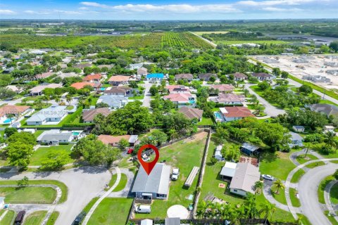 House in Homestead, Florida 3 bedrooms, 146.79 sq.m. № 1786996 - photo 29