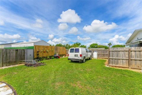 House in Homestead, Florida 3 bedrooms, 146.79 sq.m. № 1786996 - photo 24