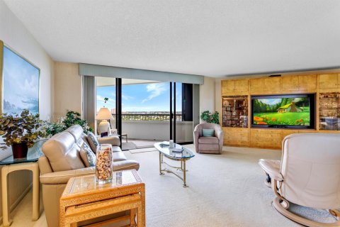 Condo in Riviera Beach, Florida, 2 bedrooms  № 2176405 - photo 6