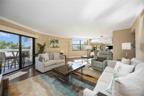 Copropriété à vendre à Longboat Key, Floride: 2 chambres, 130.9 m2 № 1900797 - photo 16