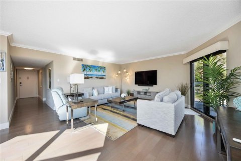 Copropriété à vendre à Longboat Key, Floride: 2 chambres, 130.9 m2 № 1900797 - photo 13
