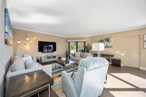 Copropriété à vendre à Longboat Key, Floride: 2 chambres, 130.9 m2 № 1900797 - photo 12