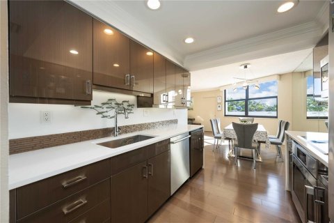 Copropriété à vendre à Longboat Key, Floride: 2 chambres, 130.9 m2 № 1900797 - photo 22