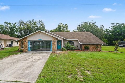 Casa en Spring Hill, Florida 3 dormitorios, 132.2 m2 № 2224971