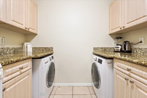 Copropriété à louer à Wellington, Floride: 2 chambres, 90.58 m2 № 2180010 - photo 12