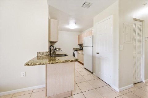 Copropriété à louer à Wellington, Floride: 2 chambres, 90.58 m2 № 2180010 - photo 9
