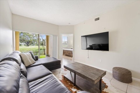 Copropriété à louer à Wellington, Floride: 2 chambres, 90.58 m2 № 2180010 - photo 7