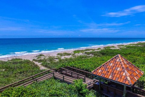 Condo in Hutchinson Island South, Florida, 3 bedrooms № 2246574 - photo 25