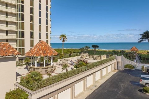 Condo in Hutchinson Island South, Florida, 3 bedrooms № 2246574 - photo 23