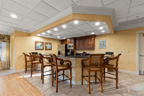 Condo in Hutchinson Island South, Florida, 3 bedrooms № 2246574 - photo 19