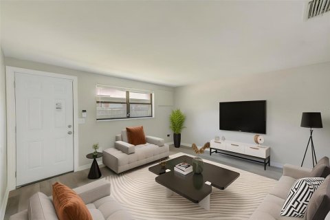Duplex à vendre à Tampa, Floride: 2 chambres, 120.4 m2 № 1837091 - photo 7