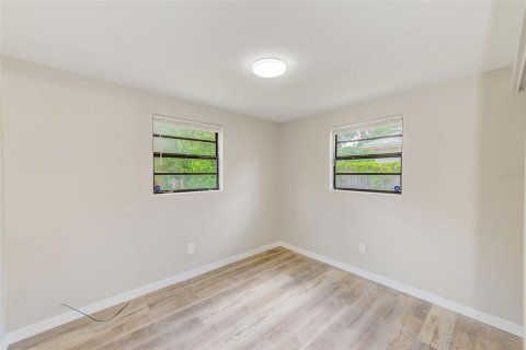 Duplex à vendre à Tampa, Floride: 2 chambres, 120.4 m2 № 1837091 - photo 30