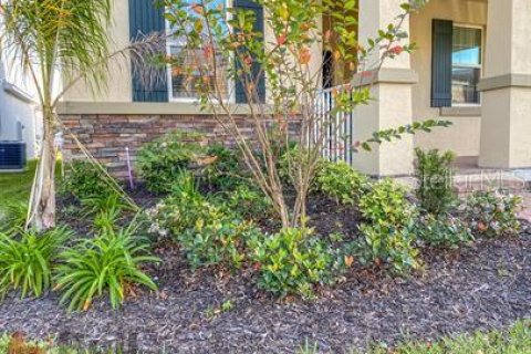 House in Orlando, Florida 5 bedrooms, 228.63 sq.m. № 1853900 - photo 5