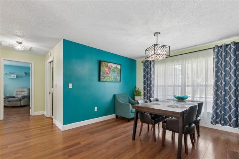 House in Oldsmar, Florida 3 bedrooms, 129.6 sq.m. № 2200195 - photo 17