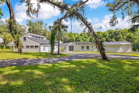 House in Gotha, Florida 6 bedrooms, 372.35 sq.m. № 2303216