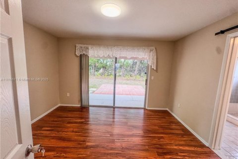 House in LaBelle, Florida 2 bedrooms, 85.47 sq.m. № 1770459 - photo 19