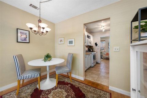 Condominio en venta en Saint Petersburg, Florida, 2 dormitorios, 93.83 m2 № 2093823 - foto 8