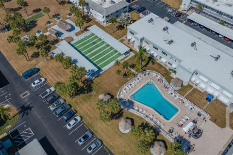 Condominio en venta en Saint Petersburg, Florida, 2 dormitorios, 93.83 m2 № 2093823 - foto 2
