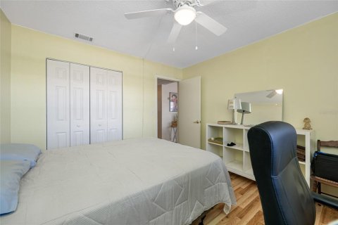 Condominio en venta en Saint Petersburg, Florida, 2 dormitorios, 93.83 m2 № 2093823 - foto 30