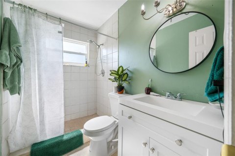 Condominio en venta en Saint Petersburg, Florida, 2 dormitorios, 93.83 m2 № 2093823 - foto 19