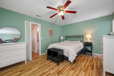 Condominio en venta en Saint Petersburg, Florida, 2 dormitorios, 93.83 m2 № 2093823 - foto 15