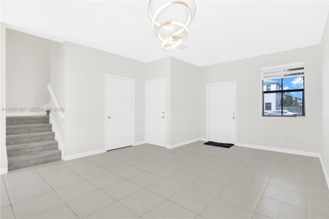 Townhouse in Homestead, Florida 3 bedrooms, 123.65 sq.m. № 2011430 - photo 15