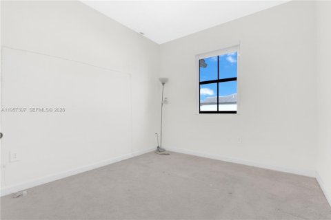 Townhouse in Homestead, Florida 3 bedrooms, 123.65 sq.m. № 2011430 - photo 8