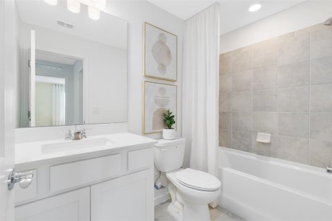 Adosado en venta en Kissimmee, Florida, 3 dormitorios, 144.28 m2 № 1902625 - foto 17