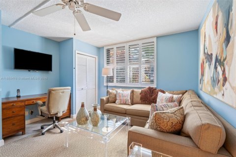 Condo in Fort Lauderdale, Florida, 3 bedrooms  № 1855158 - photo 20