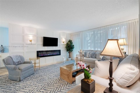 Condo in Fort Lauderdale, Florida, 3 bedrooms  № 1855158 - photo 5