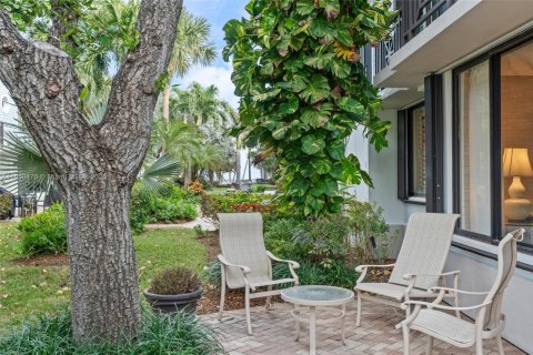 Condo in Fort Lauderdale, Florida, 3 bedrooms  № 1855158 - photo 24