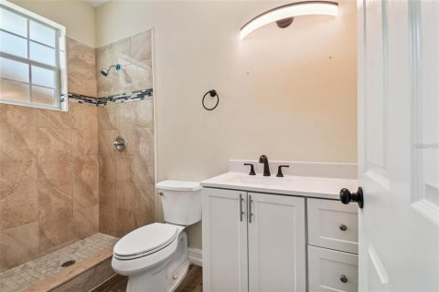 House in Saint Petersburg, Florida 3 bedrooms, 142.23 sq.m. № 1589982 - photo 6